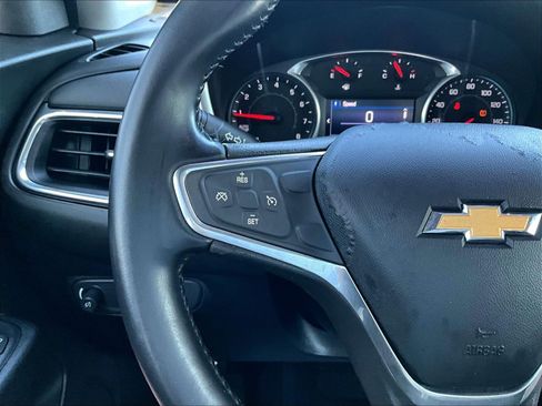 Used 2019 Chevrolet Equinox LT FWD image 11