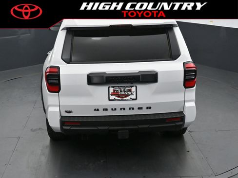 New 2026 Toyota 4Runner SR5 image 31