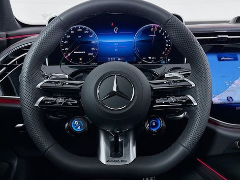 New 2026 Mercedes-Benz E 53 AMG e 4MATIC Sedan image 17