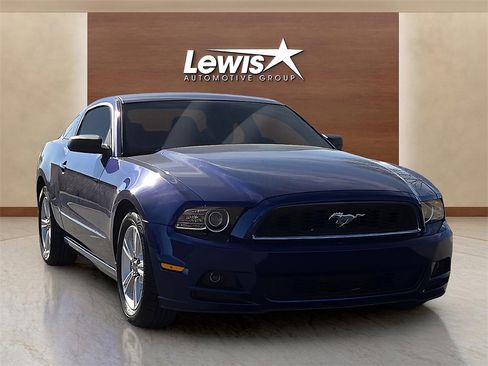 Used 2014 Ford Mustang Coupe w/ Equipment Group 102A image 6