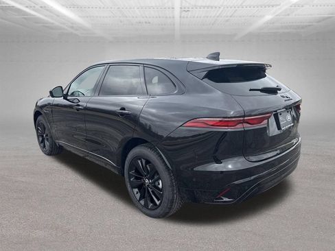 Certified 2026 Jaguar F-PACE R-Dynamic S AWD/4WD image 3