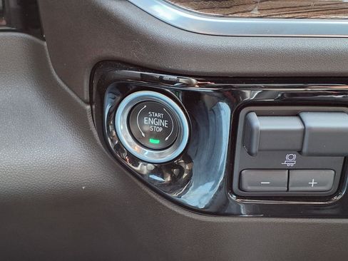 Used 2023 Chevrolet Silverado 1500 RST w/ Texas Edition Plus image 14