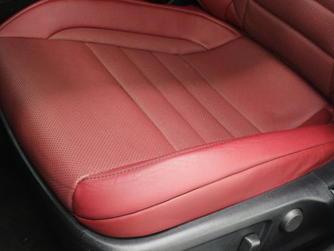 Used 2019 Lexus IS 350 F Sport image 31