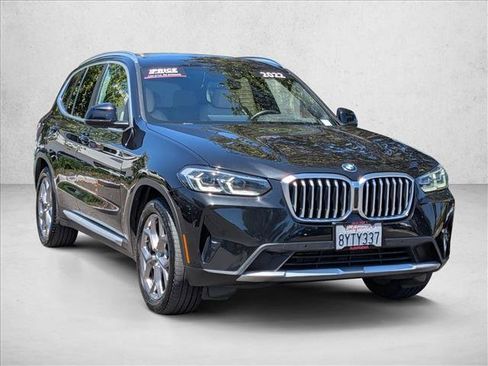Used 2022 BMW X3 xDrive30i w/ Convenience Package AWD/4WD image 3