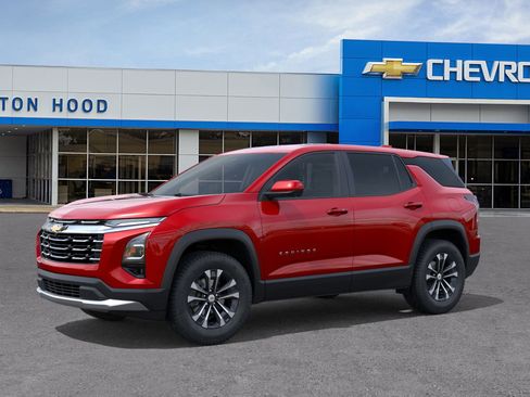 New 2026 Chevrolet Equinox LT w/ Convenience Package II image 2