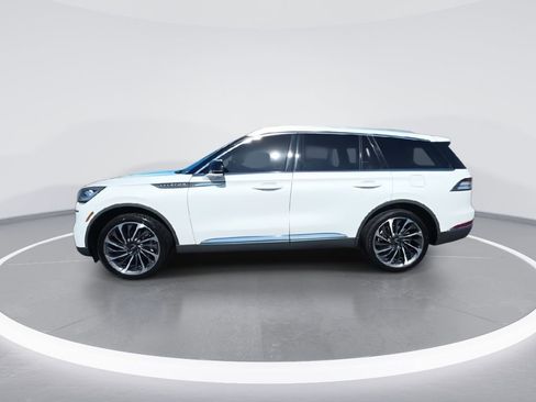 Used 2021 Lincoln Aviator Reserve w/ Equipment Group 201A AWD/4WD image 5