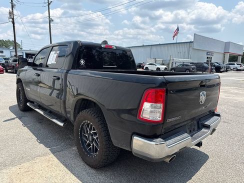 Used 2021 RAM 1500 Big Horn RWD image 6