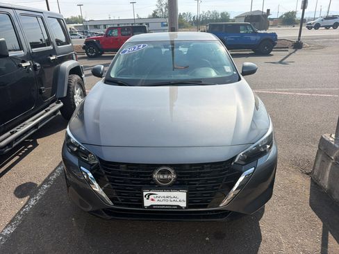 Used 2024 Nissan Sentra S FWD image 4