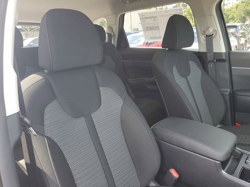 New 2026 Kia Sorento LX image 12
