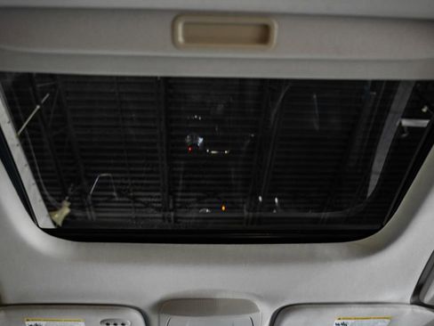 Used 2017 Ford Fusion Titanium image 33