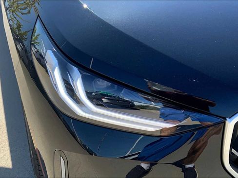 New 2026 BMW X3 xDrive30 w/ Premium Package image 13