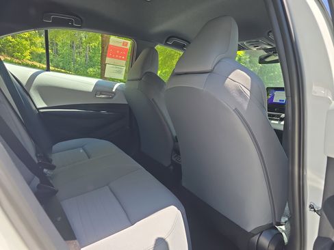 New 2026 Toyota Corolla SE FWD image 11