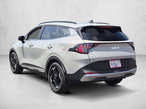 Used 2026 Kia Sportage EX w/ EX Panorama Roof Package FWD image 8