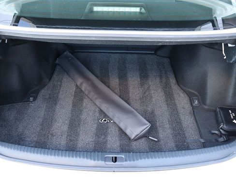 Used 2020 Lexus IS 300 w/ Premium Package image 47