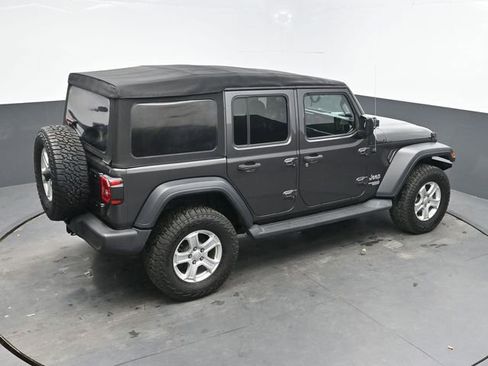 Used 2018 Jeep Wrangler Unlimited Sport S image 27