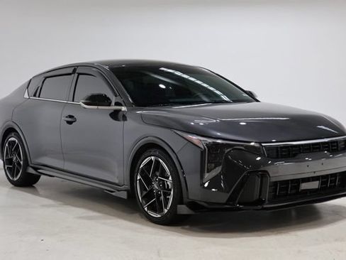 Used 2025 Kia K4 GT-Line w/ GT-Line Premium Package FWD image 1