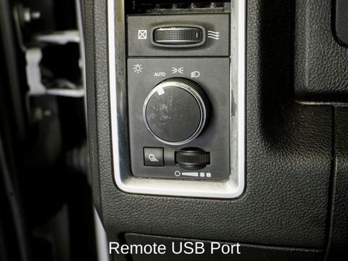 Used 2022 RAM 1500 Classic SLT w/ Electronics Convenience Group image 21