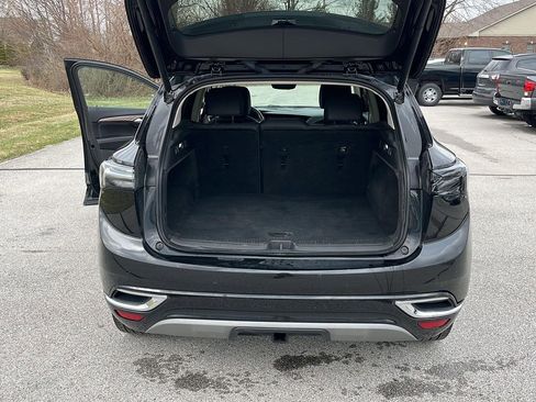 Used 2022 Buick Envision Avenir w/ Technology Package II AWD/4WD image 28