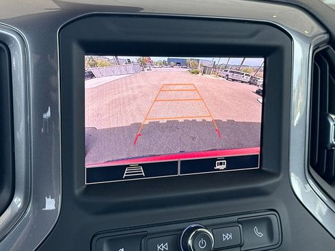 Used 2023 Chevrolet Silverado 1500 Custom Trail Boss w/ LPO, Dark Essentials Package AWD/4WD image 17