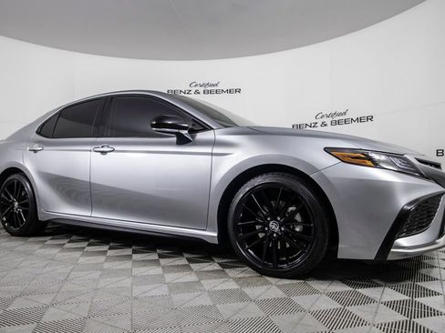 Used 2021 Toyota Camry XSE w/ Carpet Mat Package (TMS) image 3