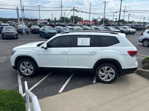 Used 2023 Volkswagen Atlas SE FWD image 8