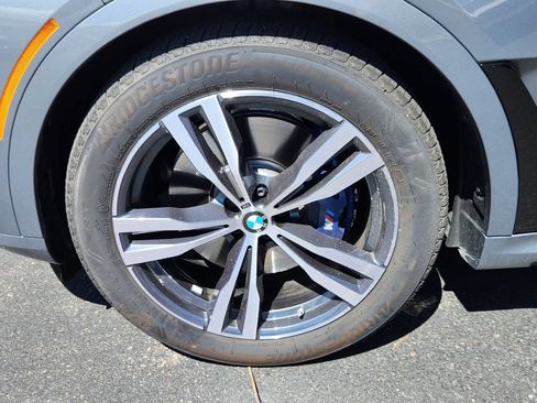 Used 2025 BMW X7 M60i w/ Executive Package AWD/4WD image 21