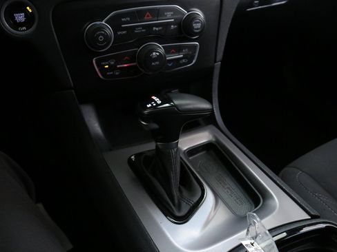 Used 2023 Dodge Charger SXT w/ Blacktop Package image 21