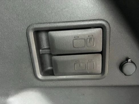 Used 2022 GMC Terrain Denali w/ Denali Premium Package image 23