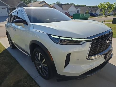Certified 2023 INFINITI QX60 Sensory w/ Vision Package AWD/4WD image 8