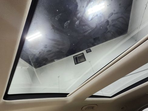 Used 2017 Mercedes-Benz GLE 350 4MATIC image 2