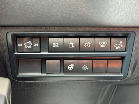 Used 2024 Toyota Tundra Limited AWD/4WD image 26