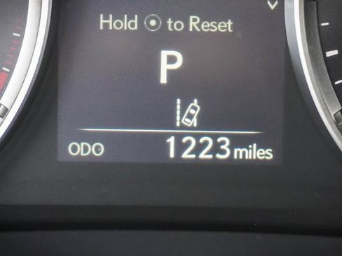 Certified 2022 Lexus IS 300 AWD w/ Premium Package image 9