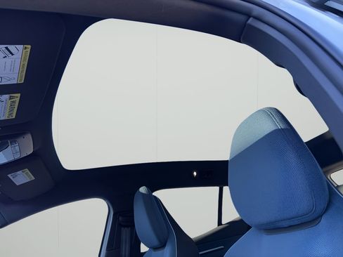 New 2026 Volvo EX30 Plus image 16