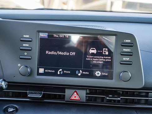 New 2025 Hyundai Elantra Sport image 16