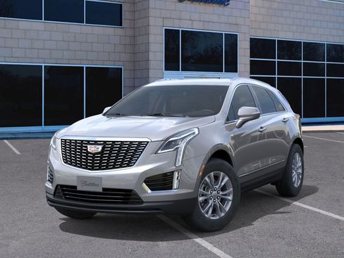 New 2026 Cadillac XT5 Luxury AWD/4WD image 7