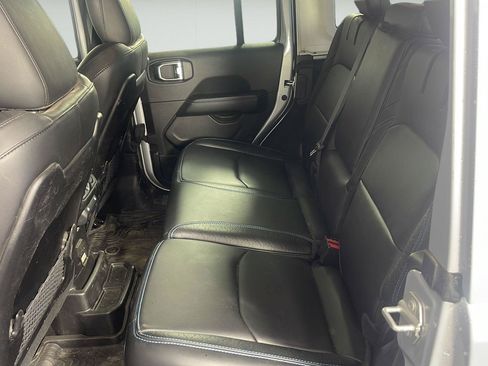 Used 2024 Jeep Wrangler High Altitude AWD/4WD image 12