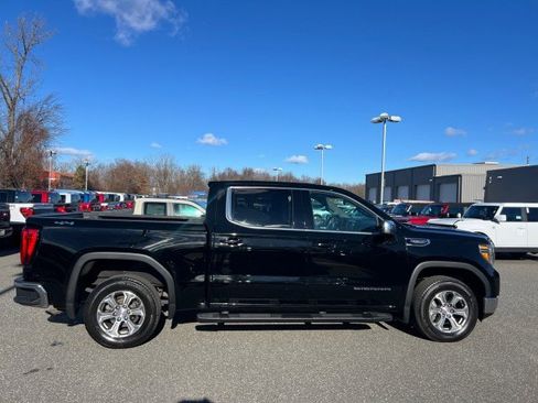 Used 2019 GMC Sierra 1500 SLE w/ SLE Value Package image 6