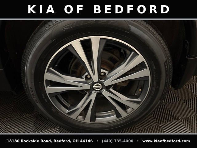 Used 2019 Nissan Rogue SV w/ Premium Package AWD/4WD image 30