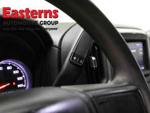 Used 2023 Chevrolet Silverado 1500 Custom RWD image 18