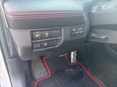 Used 2021 Toyota Avalon TRD image 17