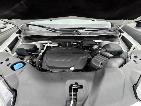 Used 2021 Honda Pilot Touring image 33