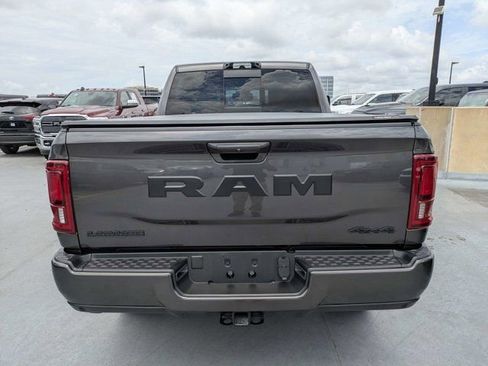 Used 2025 RAM 2500 Laramie AWD/4WD image 4