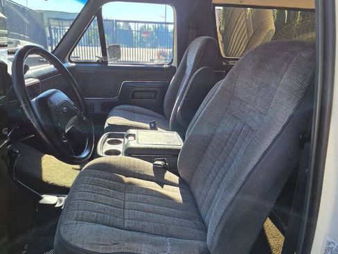 Used 1990 Ford Bronco AWD/4WD image 10