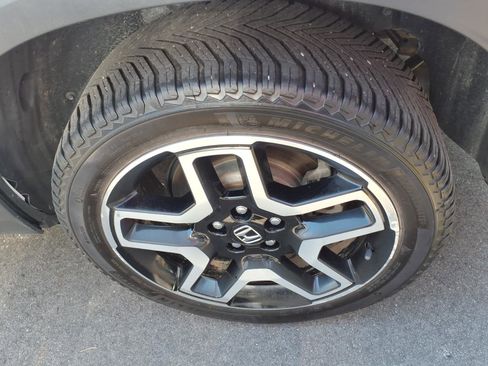 Used 2023 Honda Passport Elite image 6