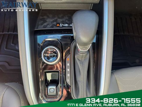 Used 2024 Chevrolet Colorado ZR2 w/ ZR2 Convenience Package III image 24