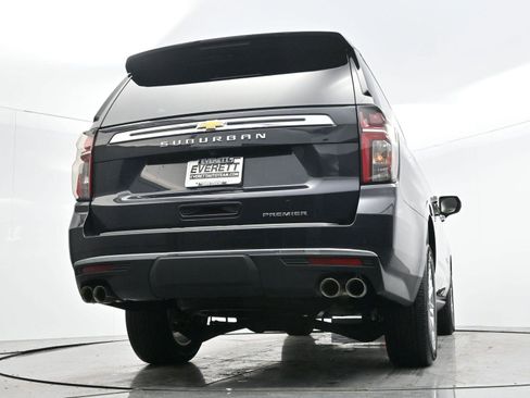Used 2024 Chevrolet Suburban Premier image 48