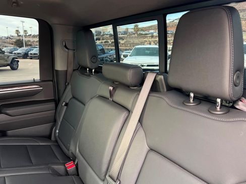 Certified 2025 Chevrolet Silverado 3500 LTZ w/ LTZ Plus Package image 21