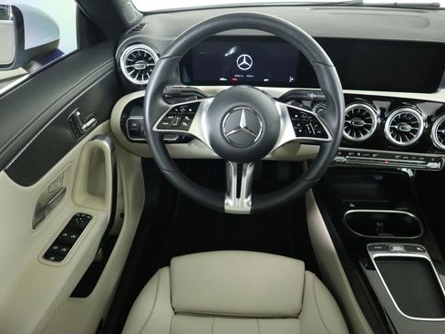 Certified 2025 Mercedes-Benz CLA 250 CLA 250 image 10