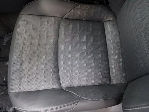 Used 2025 Toyota 4Runner TRD Off-Road Premium image 17