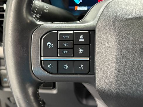 Used 2024 Ford F350 Lariat w/ Lariat Ultimate Package AWD/4WD image 18